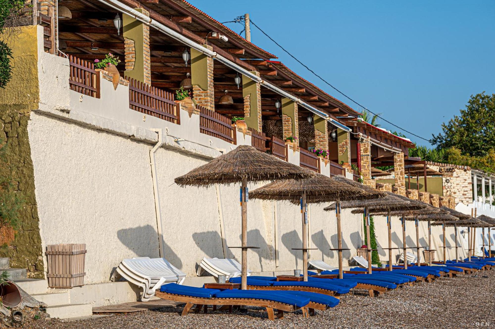 Castella Beach Alissos ภายนอก รูปภาพ