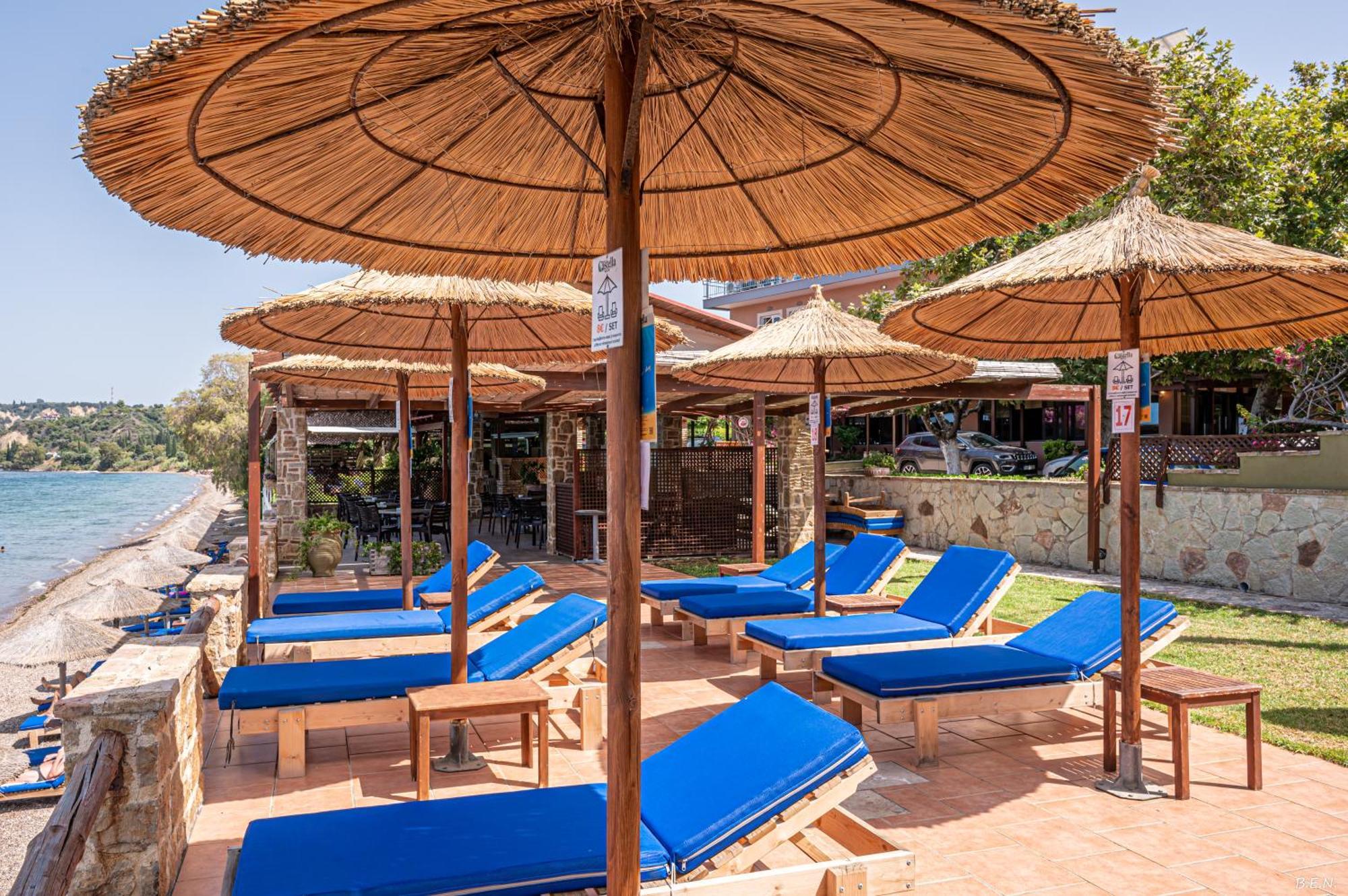 Castella Beach Alissos ภายนอก รูปภาพ