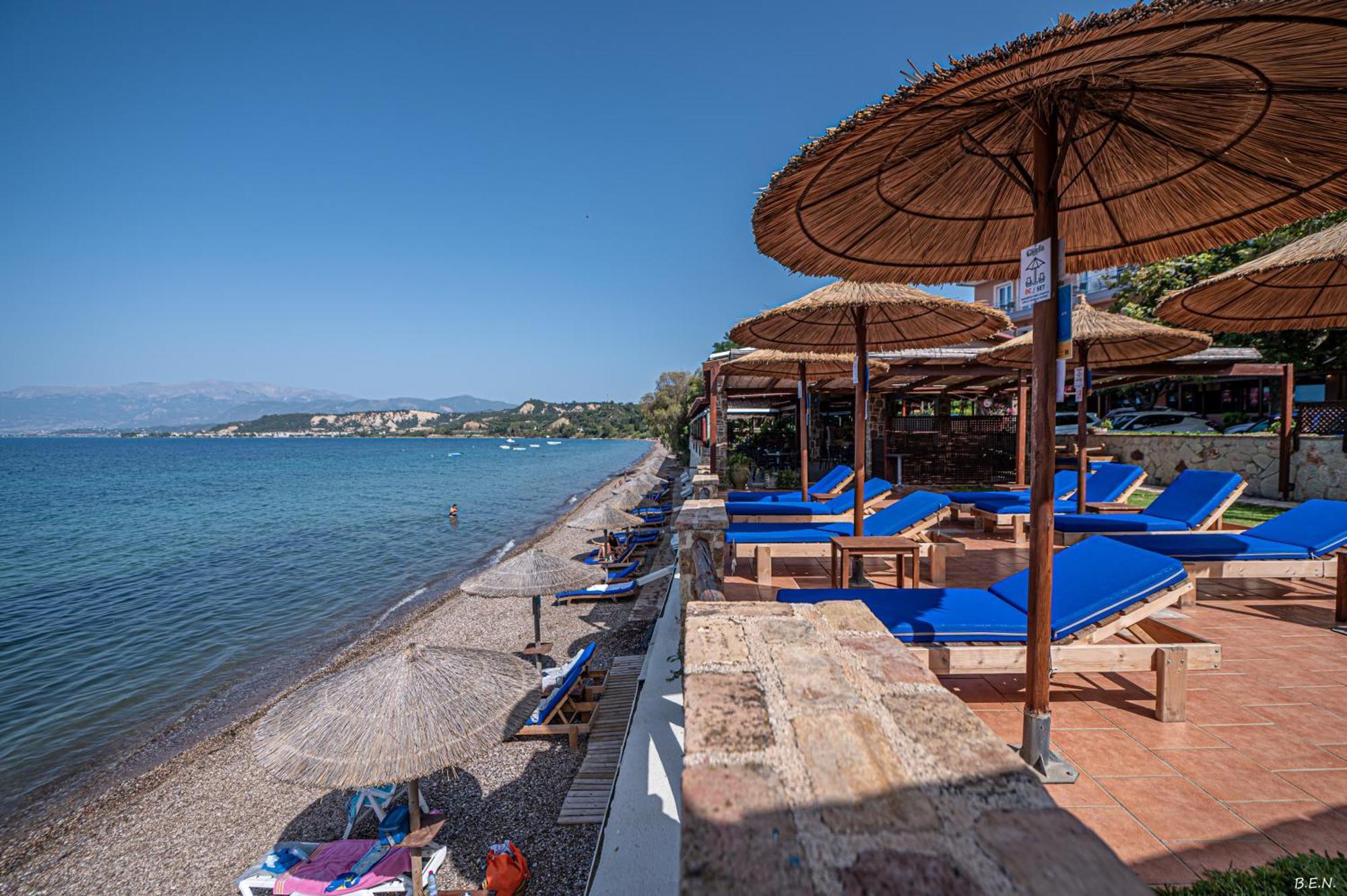 Castella Beach Alissos ภายนอก รูปภาพ