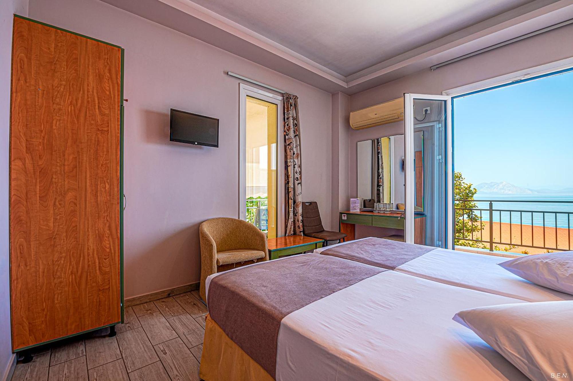 Castella Beach Alissos ภายนอก รูปภาพ